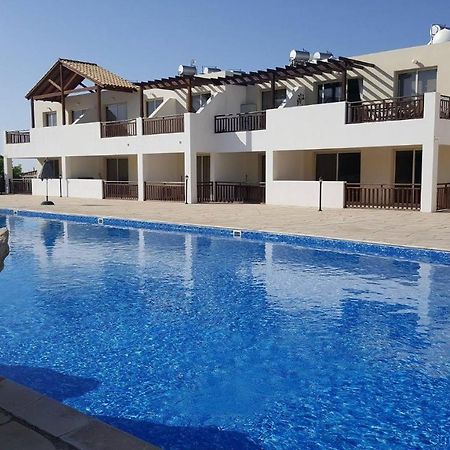 C5 Vanessa Poolside Apartment Pegeia Eksteriør billede
