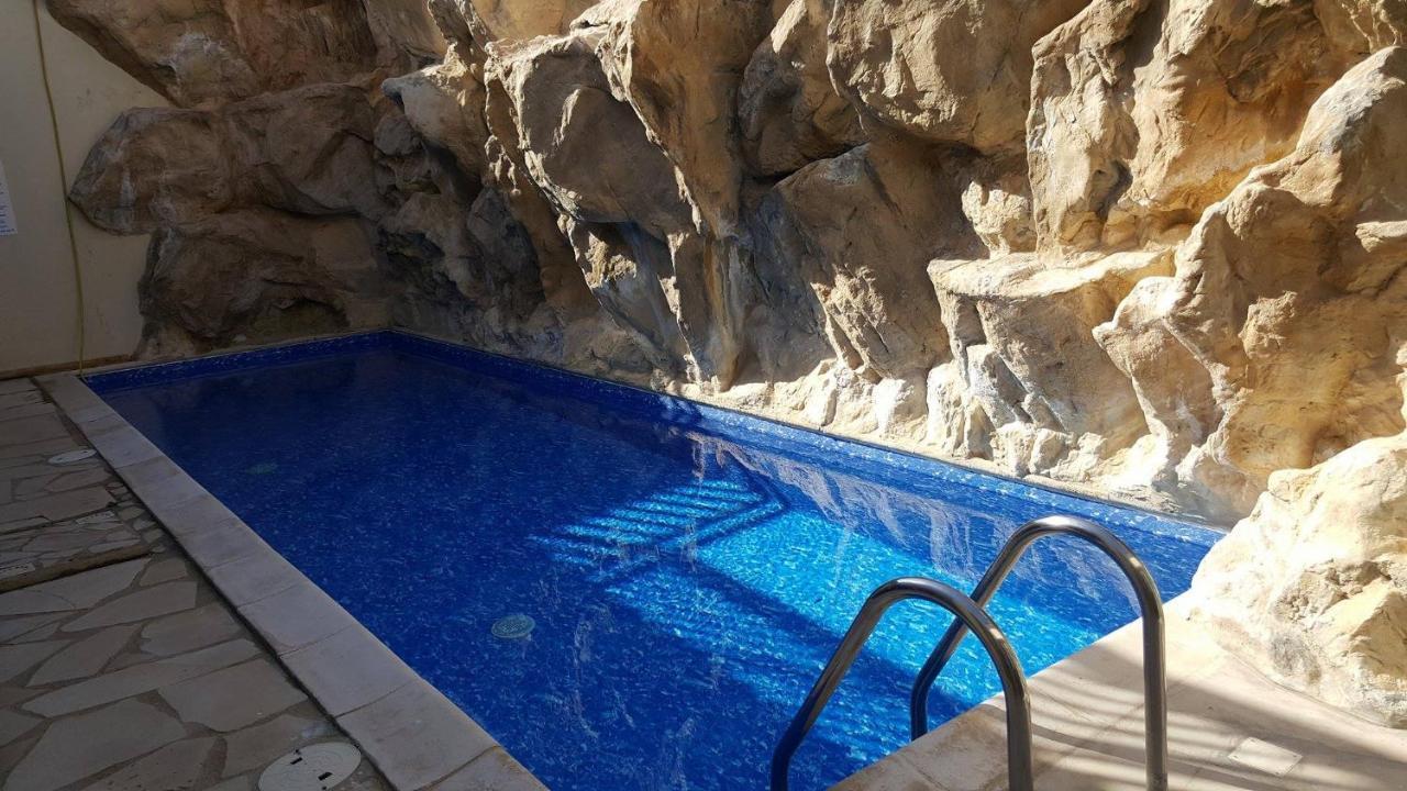 C5 Vanessa Poolside Apartment Pegeia Eksteriør billede